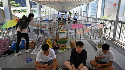 Hong Kong leader suspends extradition bill indefinitely