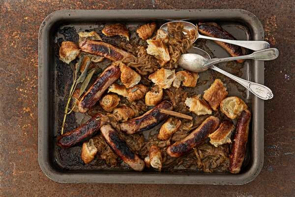 Baked sausages, cinnamon onions, crispy croissants