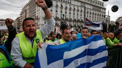 Greece calls for EU and IMF  deal to free up bailout funds