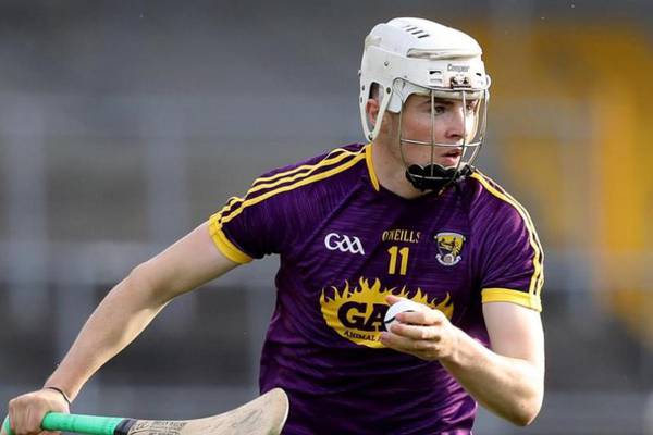 Hurling counties regroup squads for final quarter-final push