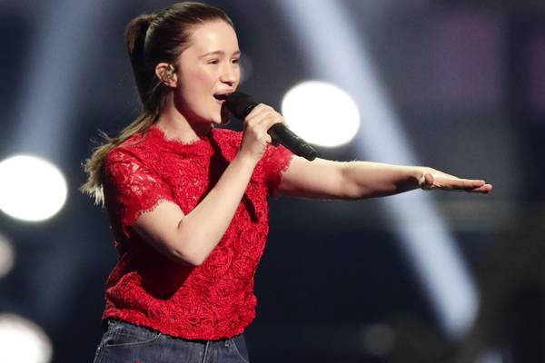 We’ve found a new pop idol. Her name’s Sigrid, and she wears mam jeans