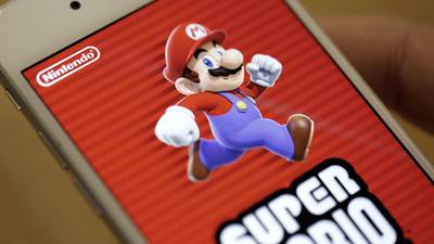Gamers run from Nintendo’s debut smartphone game