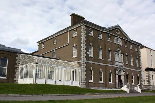 Mayor of County Cork apologises over Bessborough Mother and Baby Home
