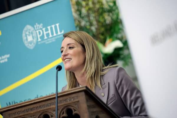 EU parliament president Roberta Metsola pays tribute to Veronica Guerin at Dublin Castle
