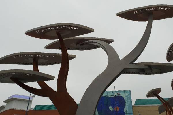 Birmingham Irish unveil new monument to bombing victims, 44 years on