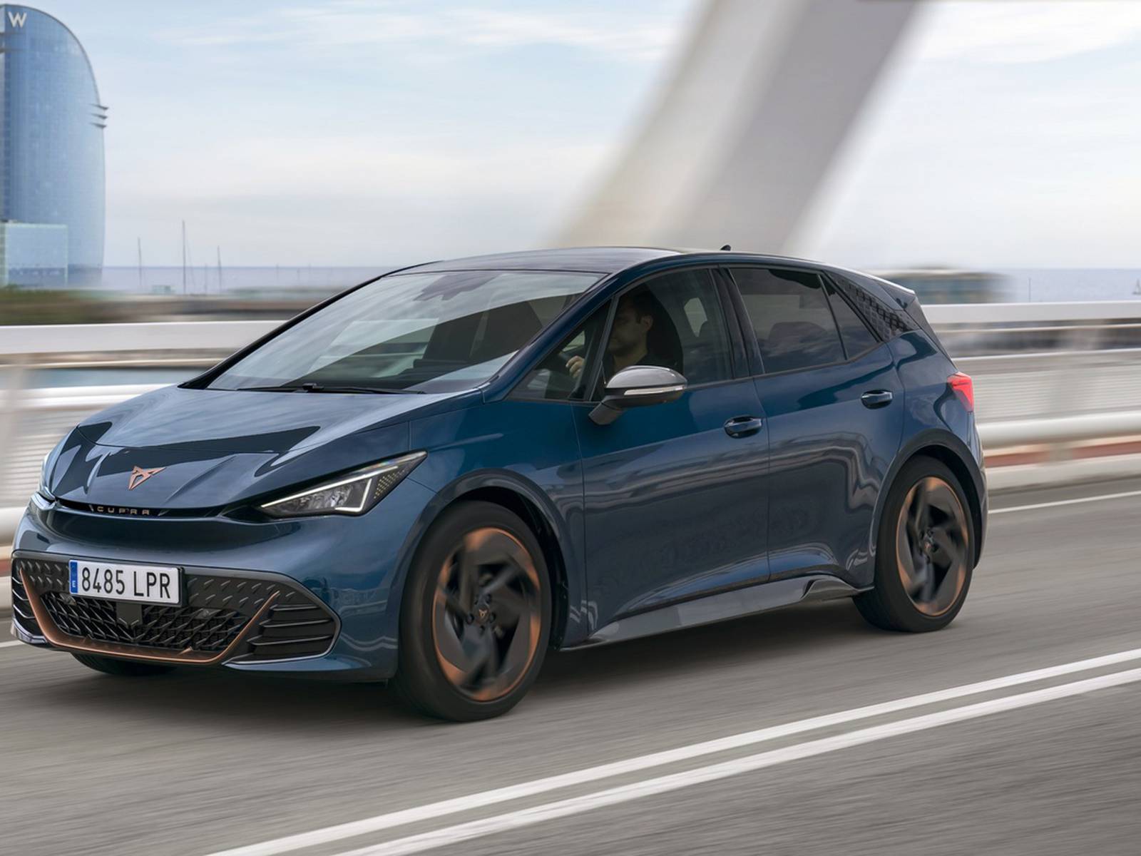 Cupra Born officially revealed with more power than VW ID.3