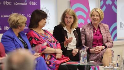 Online abuse putting young women off political careers, female ex-tánaistí say 