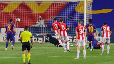 Ivan Rakitic rescues three points for Barcelona against Athletic Bilbao