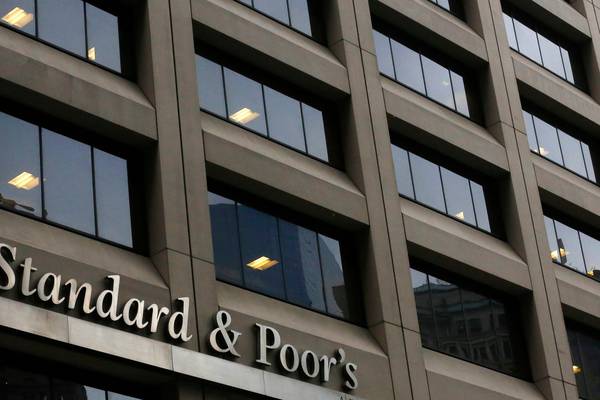 S&P maintains negative rating for Irish banks amid ‘profitability challenges’