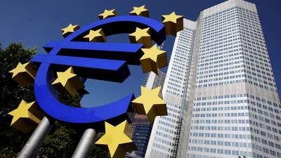Euro zone banks expect tighter credit standards for business and housing loans