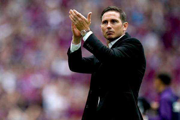 Frank Lampard keen to talk to Chelsea about manager’s role