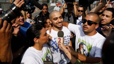 Israeli soldier begins prison term amid clamour for clemency