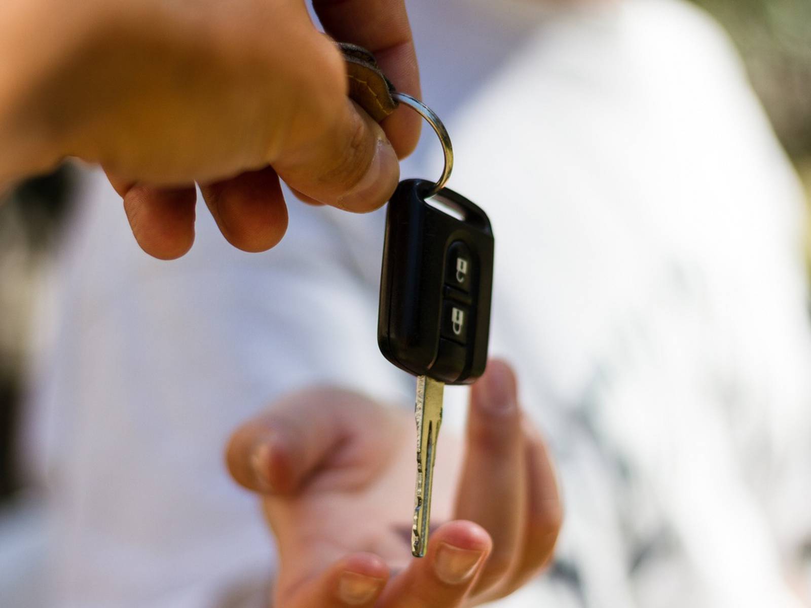 Rental car fleet halves as bookings slow to 'trickle' – The Irish Times