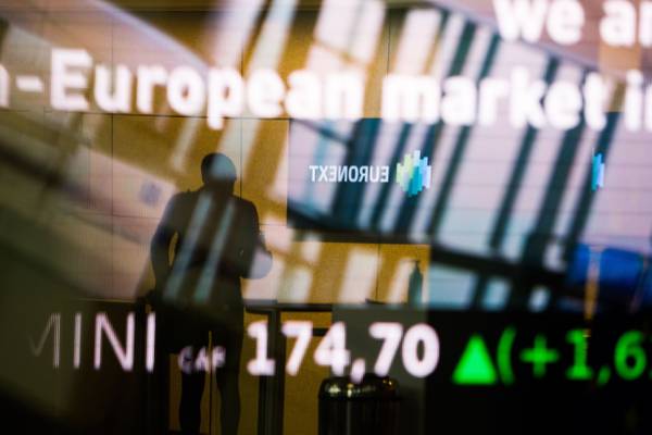 European markets rise as bank stocks gain