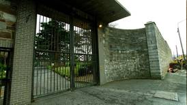 Gardaí in three-hour standoff with staff at gates of Central Mental Hospital