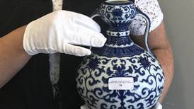 Chinese vase sells at Laois auction for record €740,000