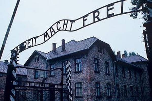 Israeli leaders angry at planned Polish law on Holocaust