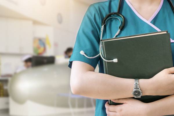 Are you a student nurse? We would like to hear your views on pay and allowances
