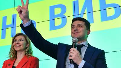 Departing Poroshenko warns Ukraine of Russian threat to pro-western path