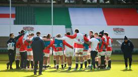 England looking for a firm response against struggling Italy