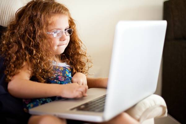 7 simple steps to help keep your children safe online