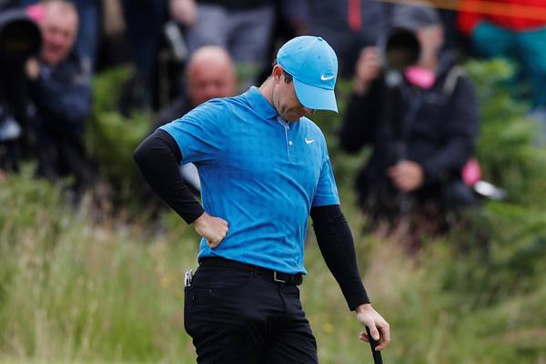McIlroy hangs in there after dream turns to nightmare