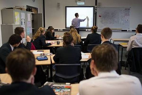 Secondary schools consider dropping languages due to teacher shortages