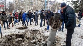 Pressure mounts on Ukraine peace talks in wake of fighting