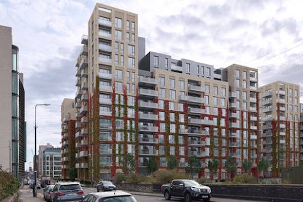 Johnny Ronan company seeks €250m for Dublin docklands apartments