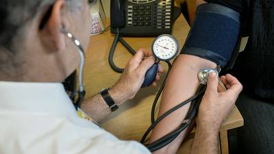 Hospital patient care standards falling, doctors warn