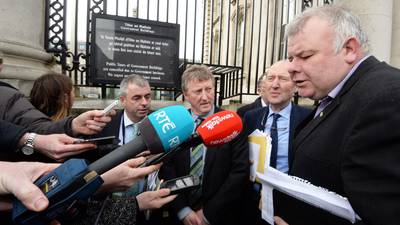 Noel Whelan:  Fine Gael and Fianna Fáil coalition only viable option