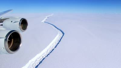 Trillion tonne iceberg breaks away from Antarctica ice shelf