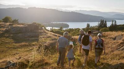 Why walking works as a self-acting repair tool for body and soul