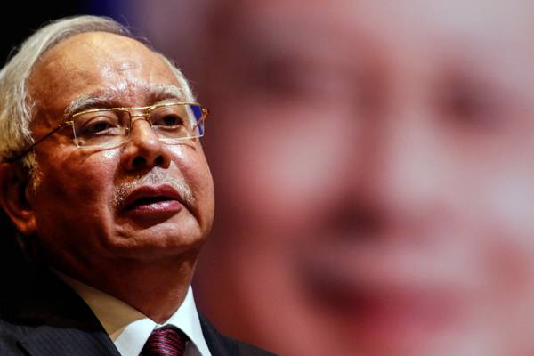 Election opponents accuse Malaysian leader of ‘dirty tricks’