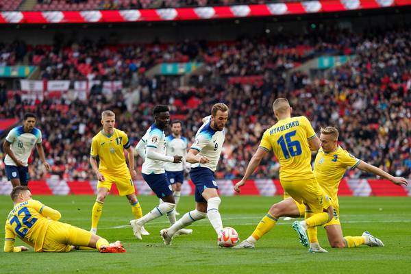 Harry Kane and Bukayo Saka fire England to qualifying victory over Ukraine