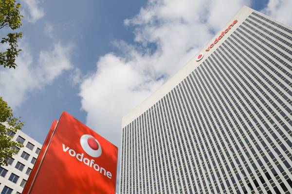 Vodafone seeks to raise nearly €2.6bn from listing of Vantage unit