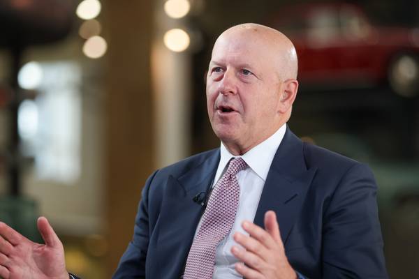 Goldman grants stock worth $30m in five years to chief David Solomon