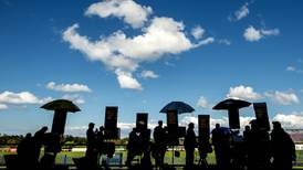 Racecourse body meet bookmakers over fall in on-course betting