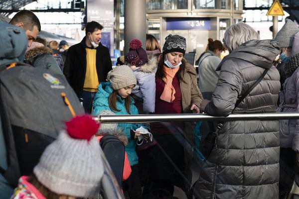 Berlin sounds the alarm as flow of Ukrainian refugees grows