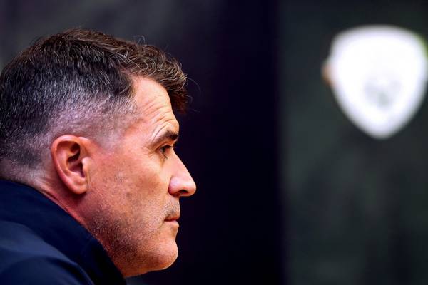 Roy Keane calls on players to come out fighting