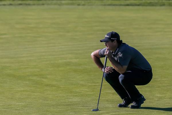Patrick Reed in the spotlight again after controversial drop at Torrey Pines