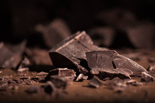 What’s really in a bar of dark chocolate?