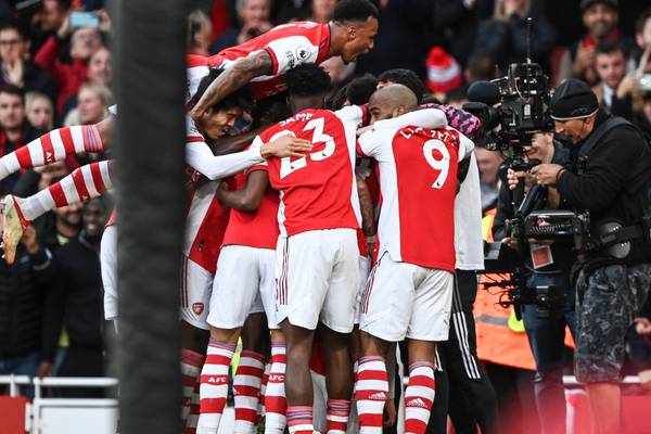 Arsenal brush off VAR and penalty miss to grind out win over Watford