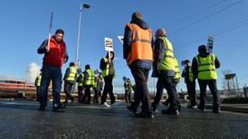 Luas strike: 90,000 commuters hit by second day of action