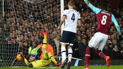 West Ham take full advantage of Tottenham’s nervy showing