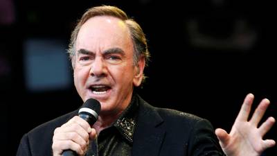 Neil Diamond retires from touring due to Parkinson’s disease