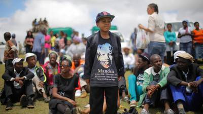 South Africa says goodbye to its 'greatest son'