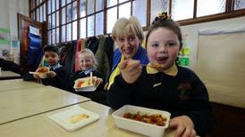 All pupils may get school meals by 2030, says report