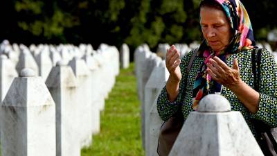 Police in Bosnia arrest seven Serbs suspected of taking part in Srebrenica massacre