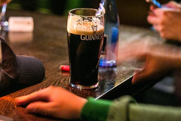 Government says no truth to social media rumours about pubs re-opening